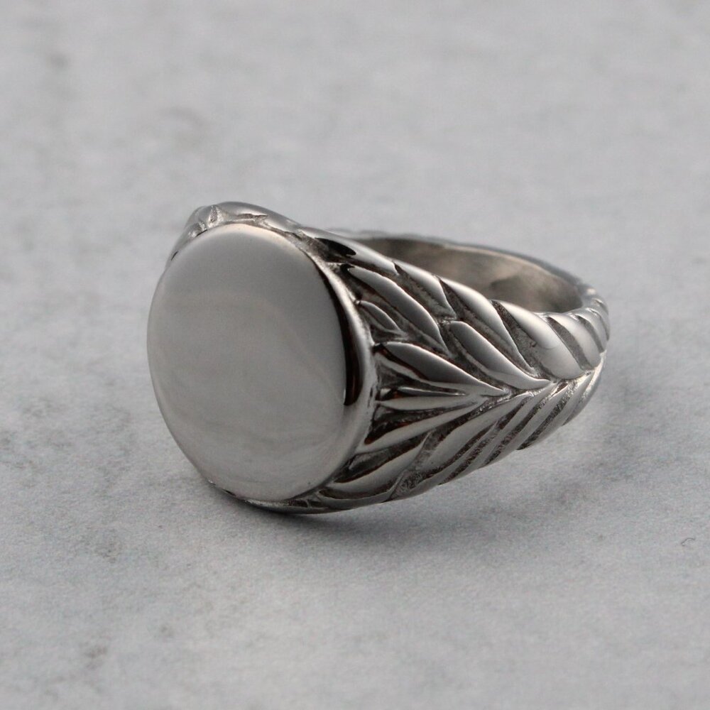 Silver Circle Signet Ring Wreath Stainless Steel